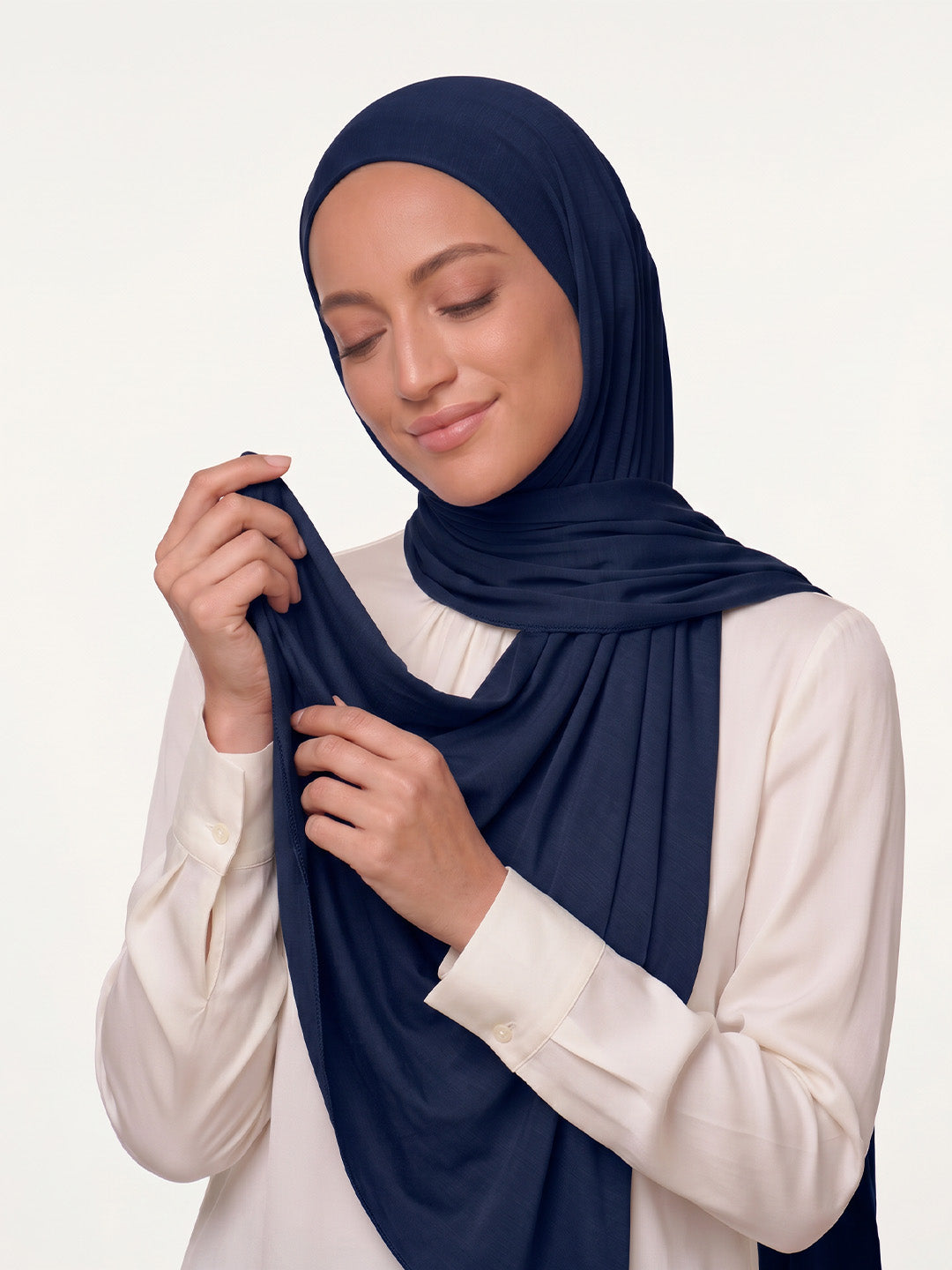 Breathe Bamboo Scarf in Navy