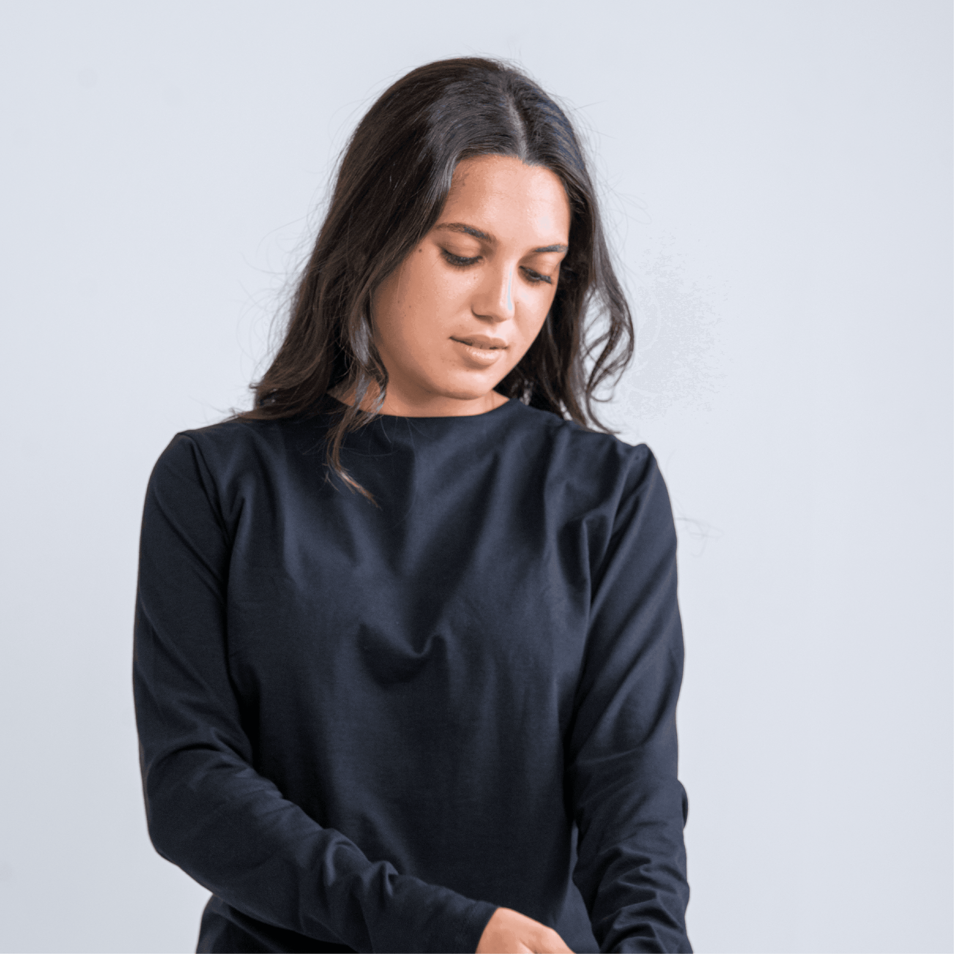 DOUBLE LAYER SHORT FIT LONG SLEEVES BASIC T-SHIRT Round - Breathe